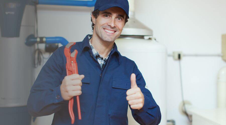 Expert burst pipe repair services in Highlandville, MO